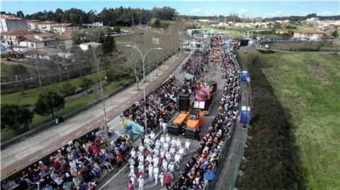 Carnaval de Ovar mantém a certeza de espalhar a Vitamina da Alegria por milhares de foliões