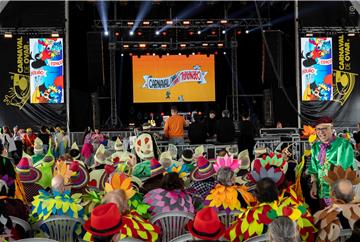 BAILE SÉNIOR ESPALHOU A VITAMINA DA ALEGRIA® POR 25 INSTITUIÇÕES DA REGIÃO